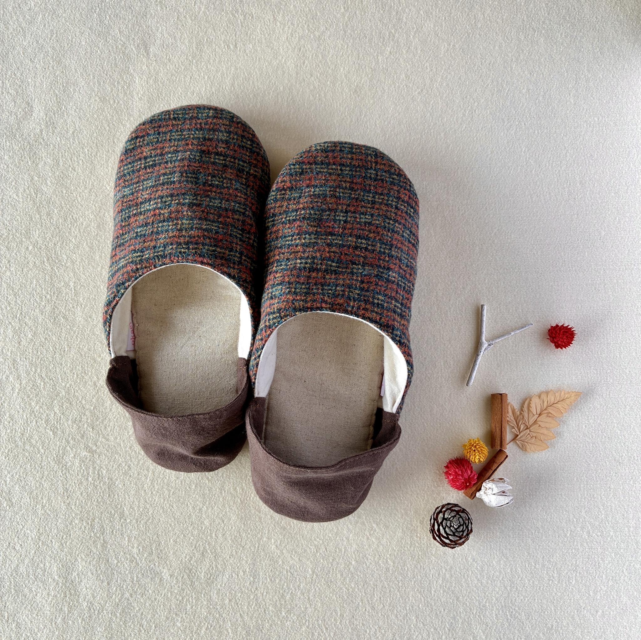 【ふっくら秋冬】コットンツイード okaeri！ふわふわルームシューズ ・Warm red